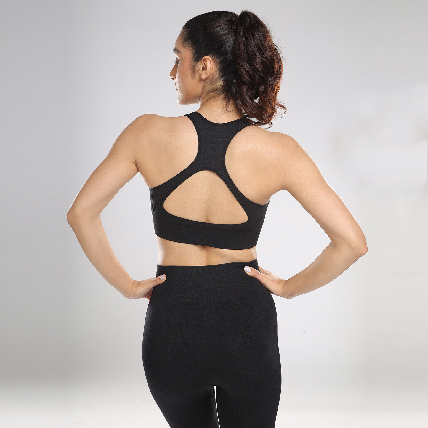 Astrid Performance Sports Bra - Black