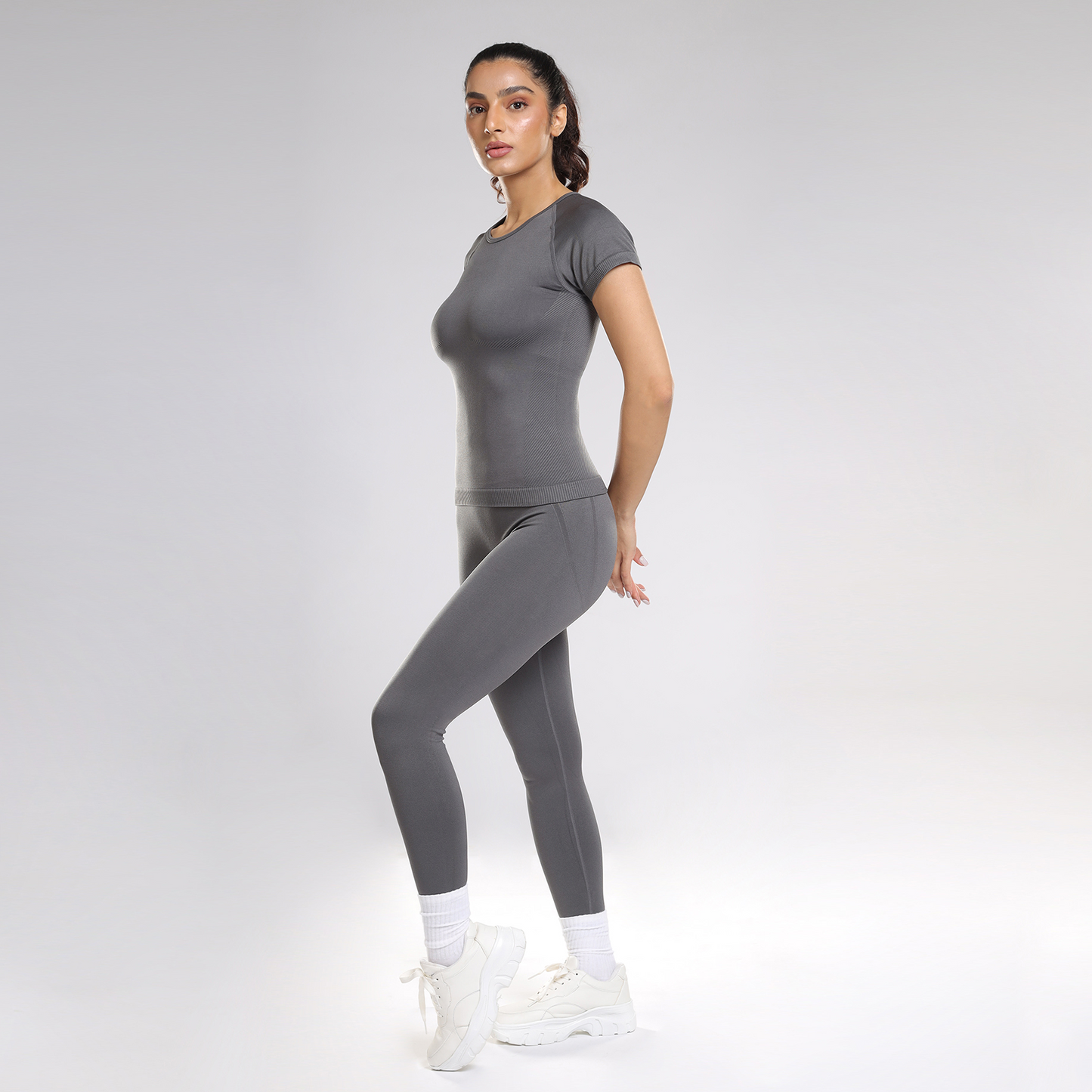 Aria Seamless Tee - Grey Stone