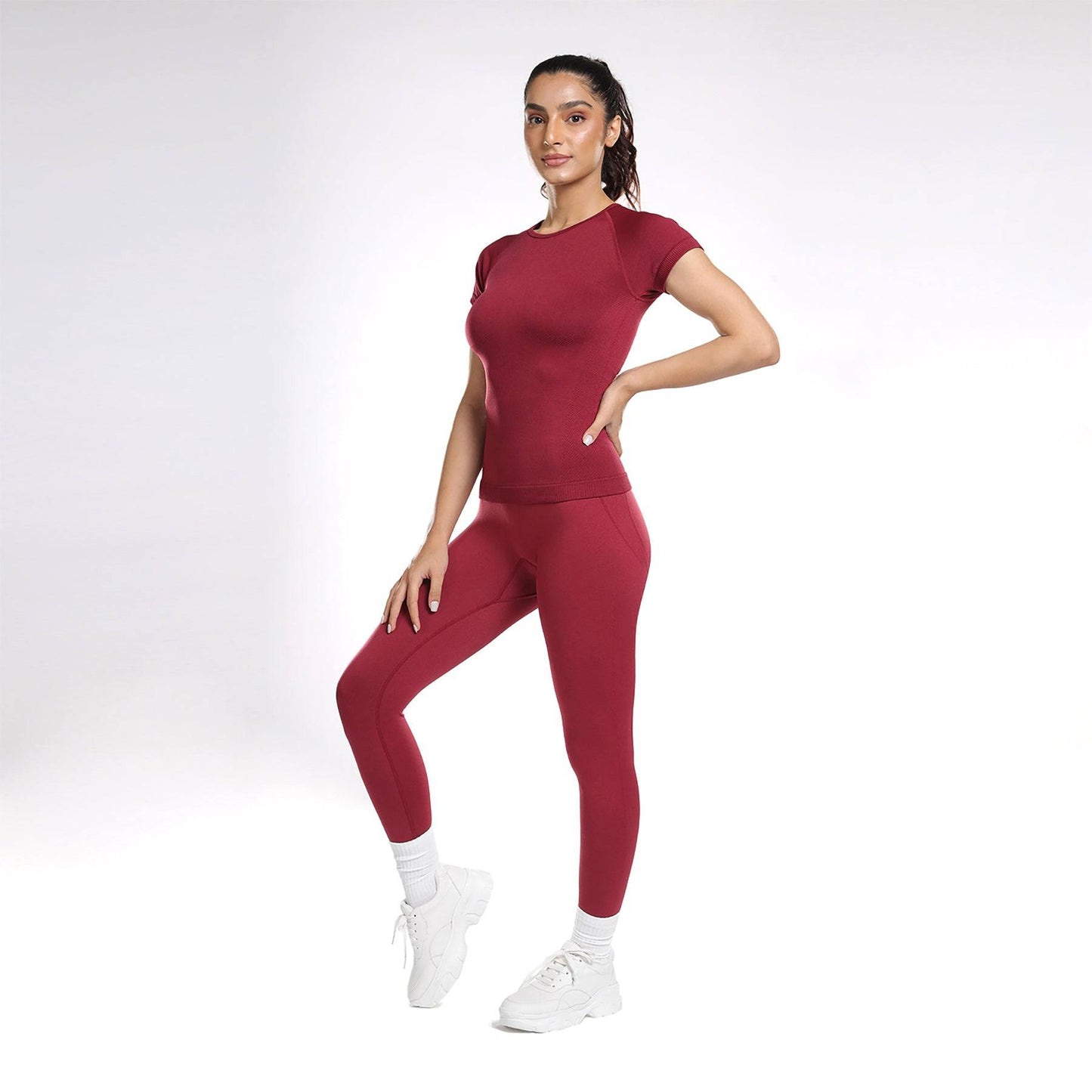 Aria Seamless Tee - Berry Red