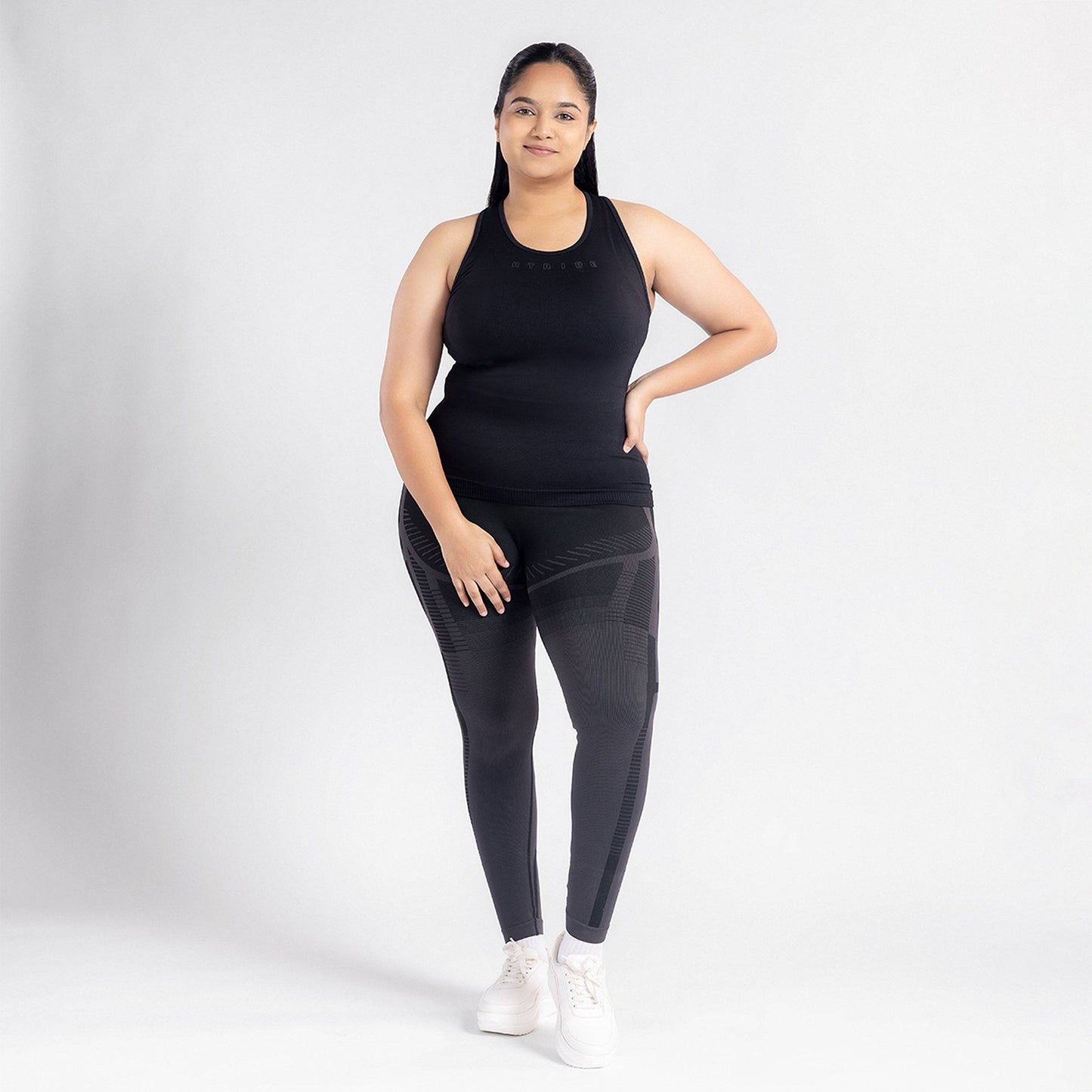 Luna Seamless Tank - Black